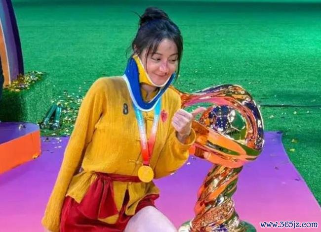 《功夫女足》票房破16亿 口碑两极分化引发热议